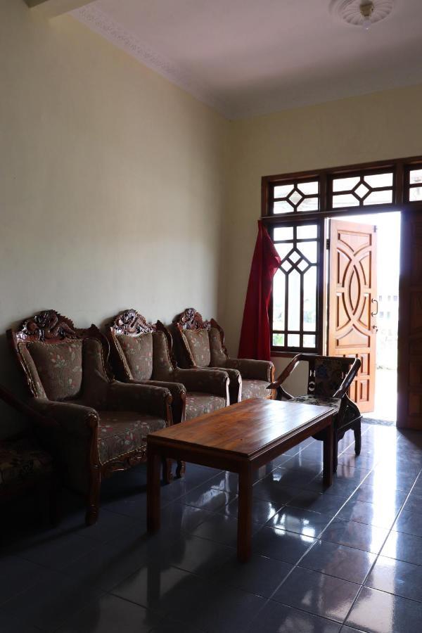 Good Karma Bromo Guesthouse Exterior photo